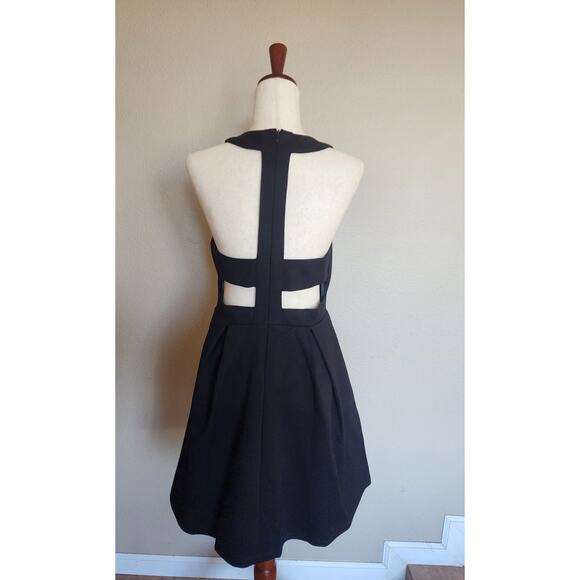 Lulus Black Cutout Skater Dress SZ Large Sexy - Picture 5 of 11